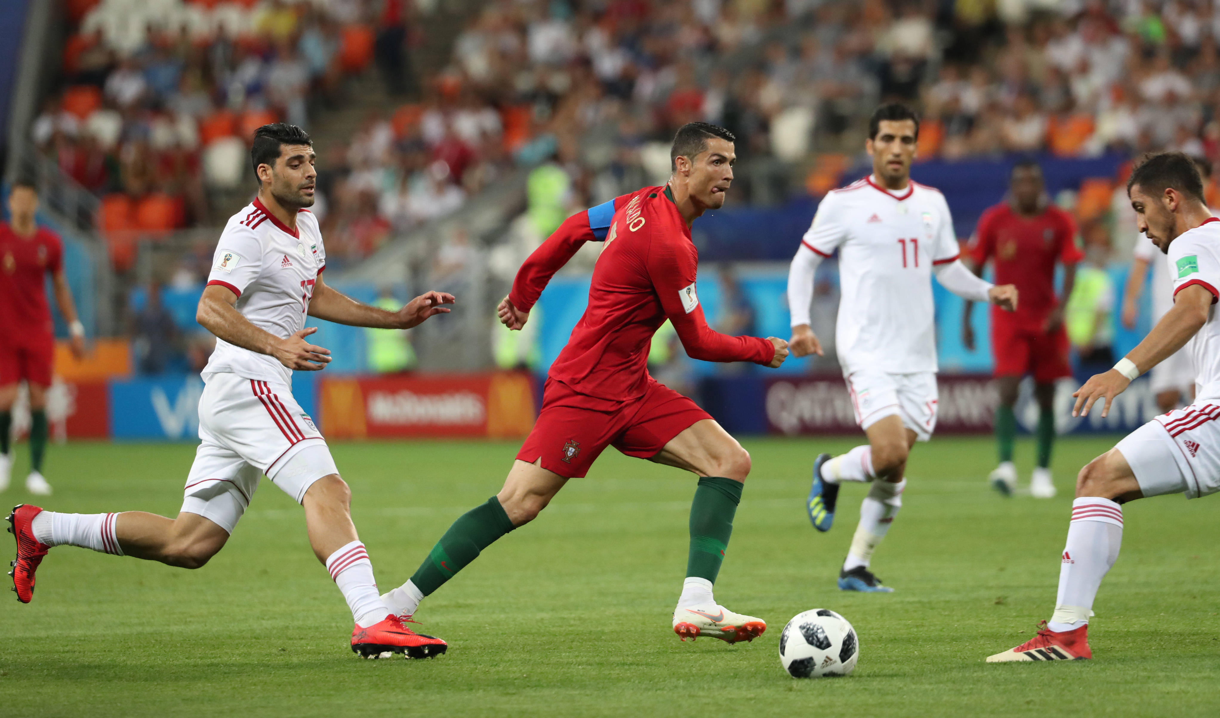 克罗地亚队主场险胜，晋级形势危机重重