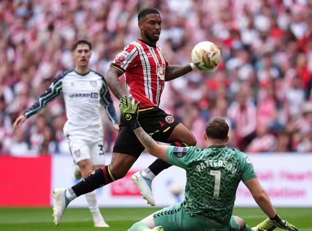 关于谢菲联主场惨遭击败，遭遇保级危机的信息