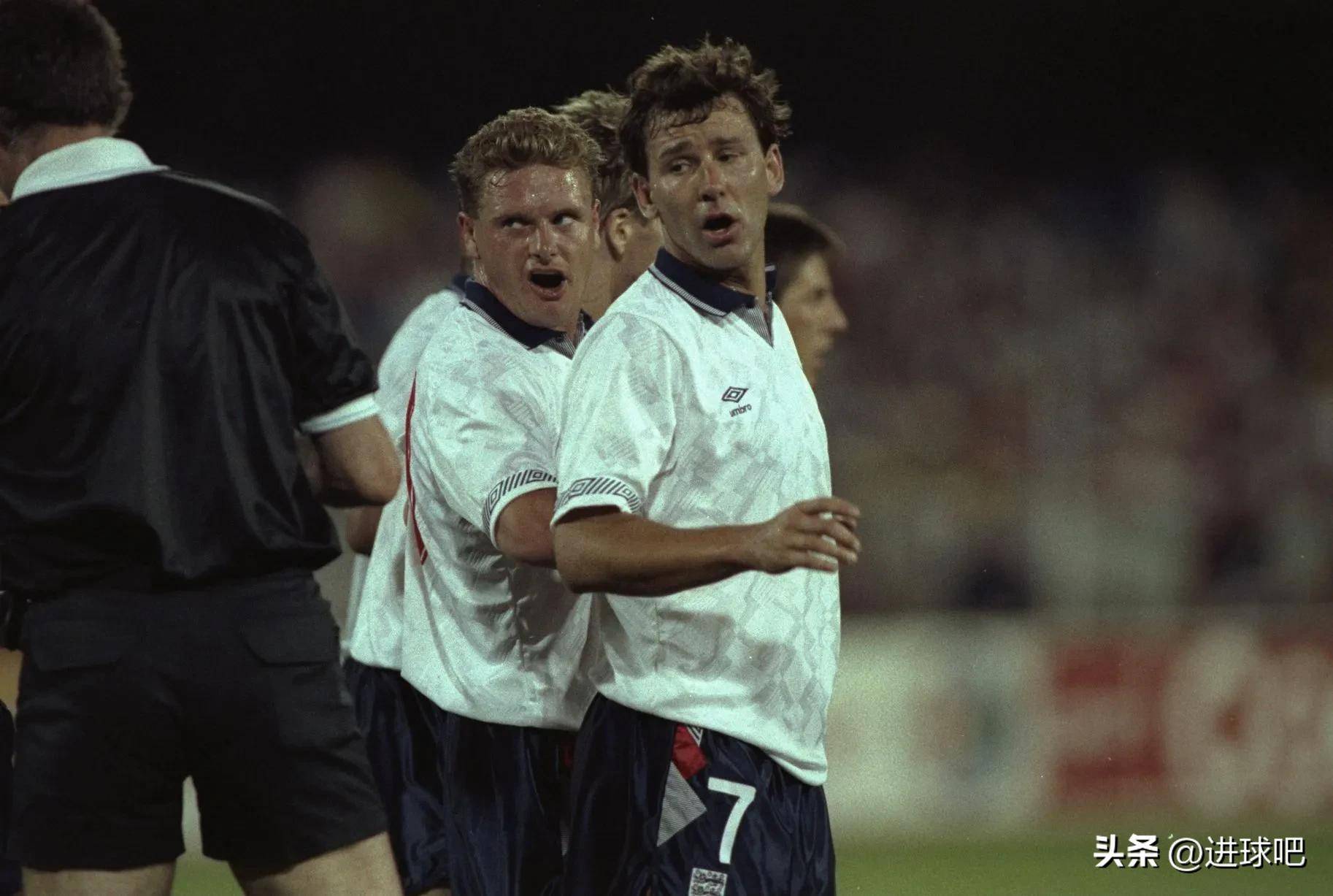 英格兰憾负克罗地亚，小组晋级未卜