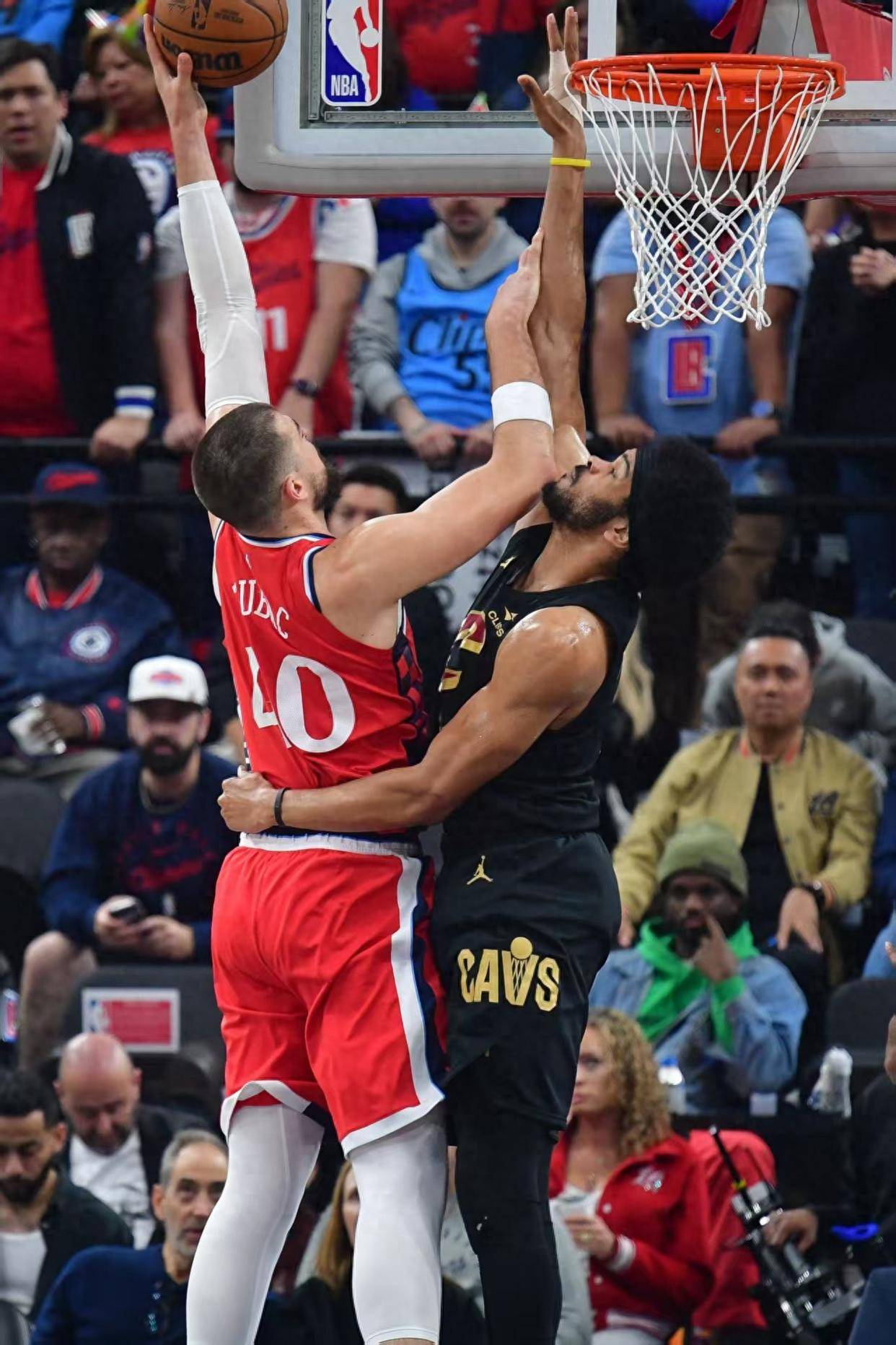 快船新秀砍下生涯最高得分，助球队逆转胜利