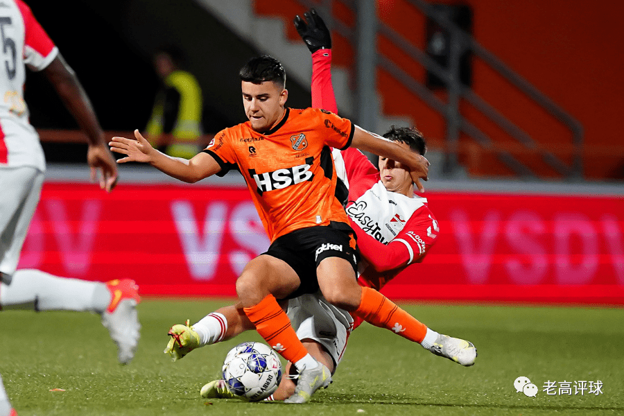 开云体育入口-欧本海姆队在比赛中胜出夺得联赛冠军