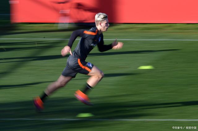 开云下载-柏林赫塔遭遇重磅打击，士气有所下降