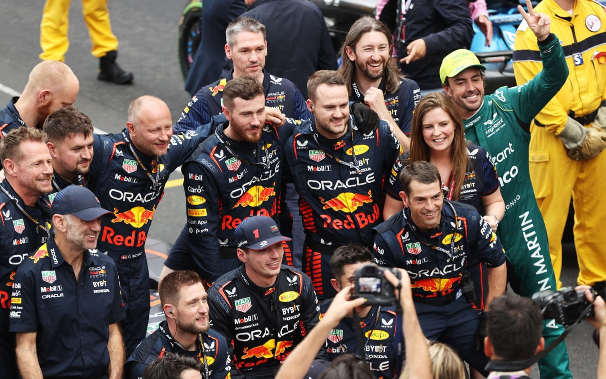 开云体育官方网站-包含威廉姆斯完胜红牛二队，阿隆索高光表现的词条