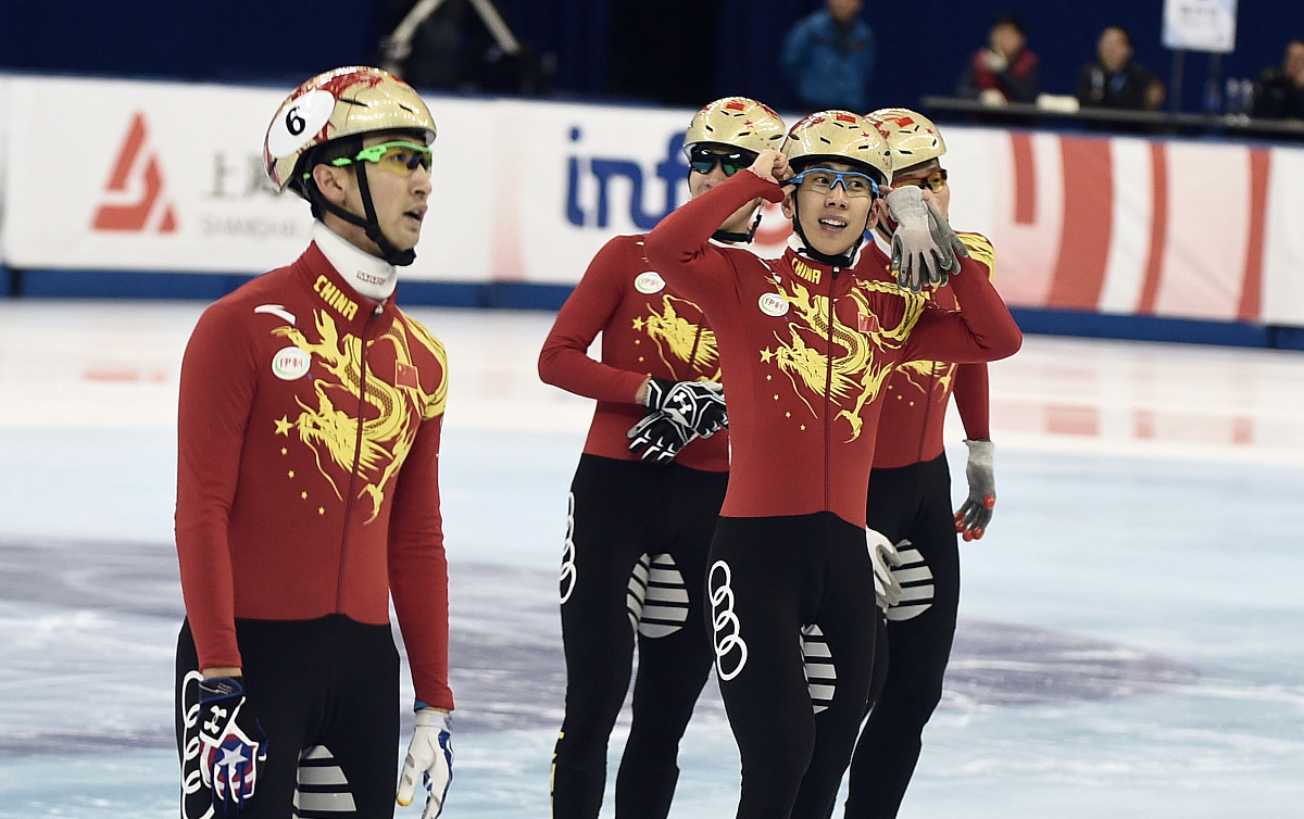 韩国球队在激烈比拼中获得胜利