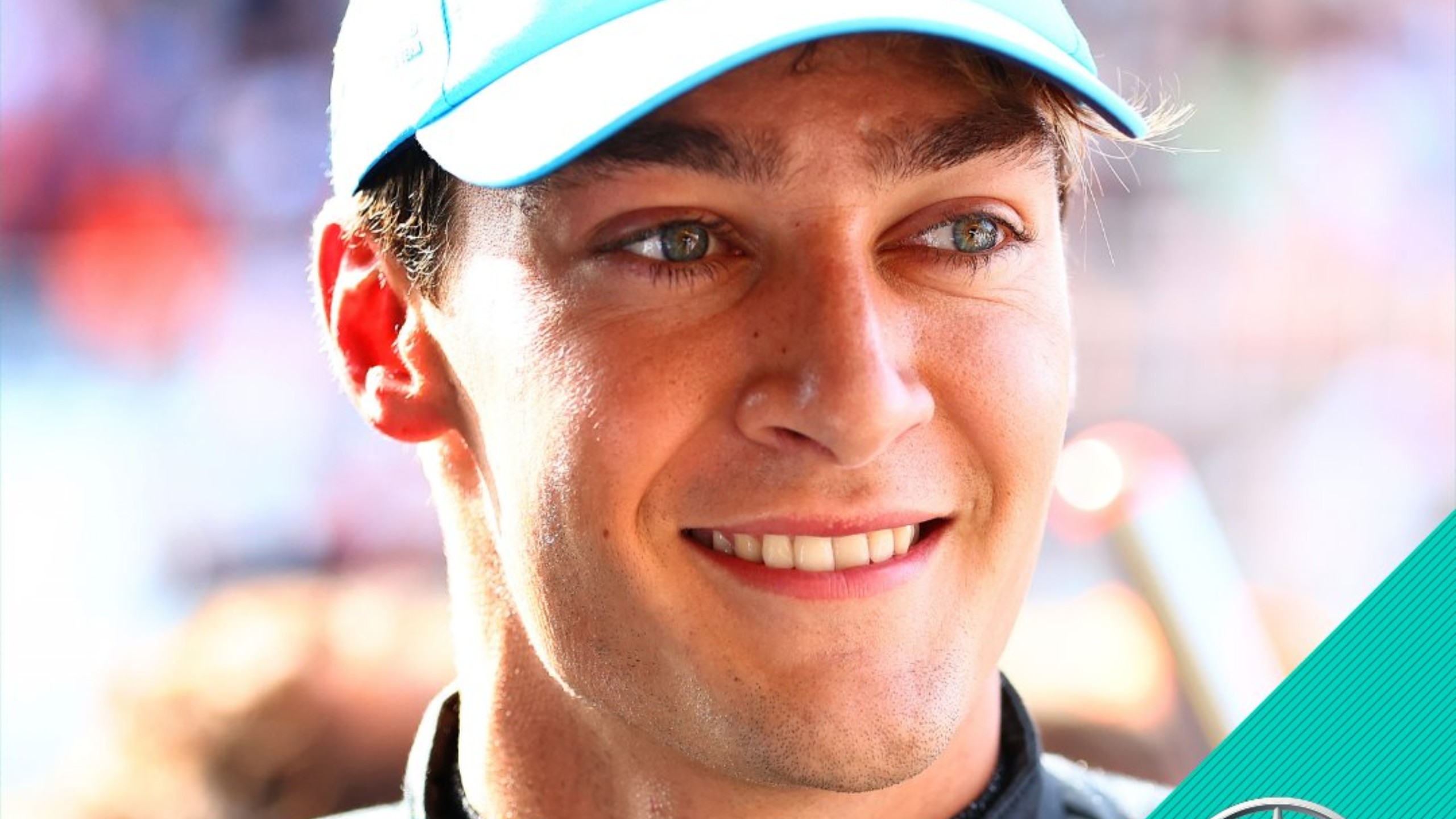 梅赛德斯力克阿斯顿马丁，拉塞尔带队取胜的简单介绍